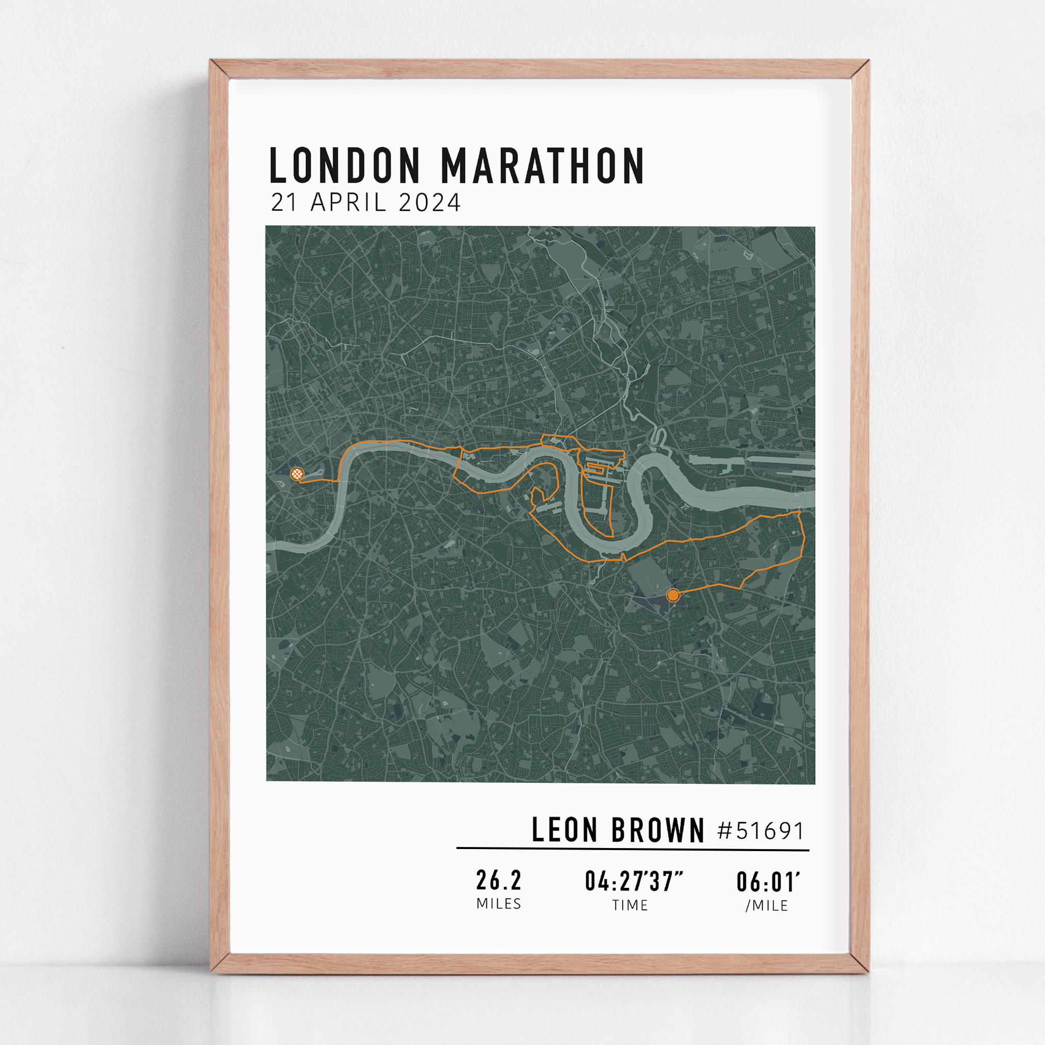 Custom London Marathon map poster displaying the iconic race route, personalized with GPX data. Ideal keepsake or London Marathon route gift for finishers and runners celebrating their achievements.